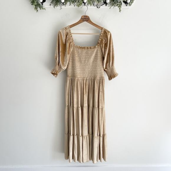 Baltic Born Dresses & Skirts - Baltic Born Gold Velvet Lined Stretchy Square Neck Puff Sleeve Maxi Dress Sz M